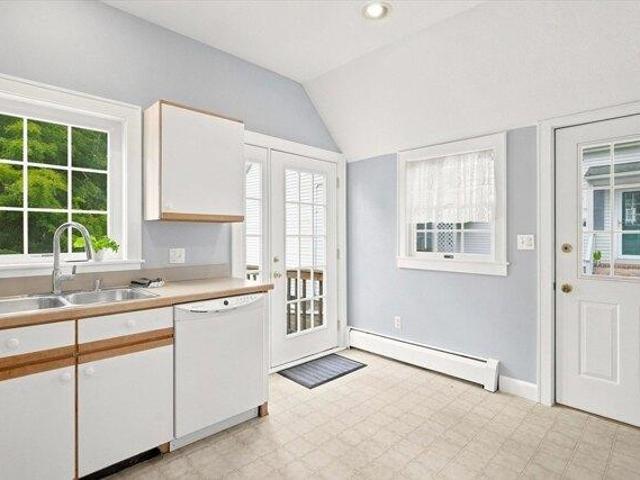 house with 3 bedroom, Andover MA ES105350608