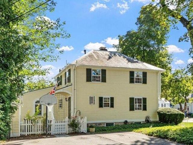 house with 3 bedroom, Andover MA ES105550269