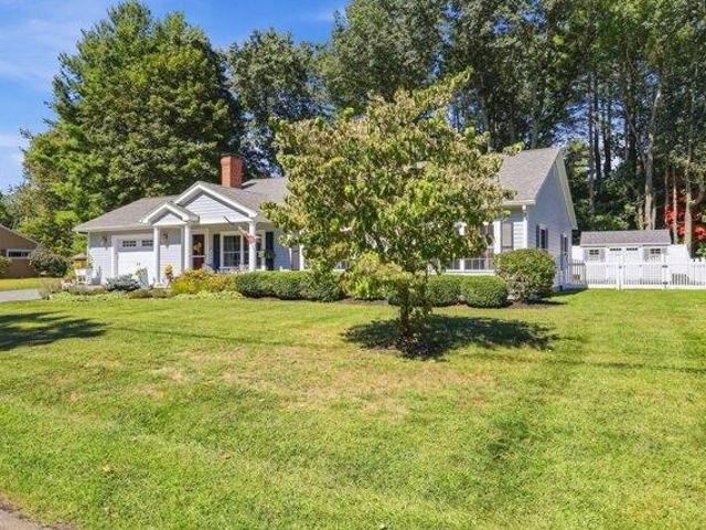 house with 3 bedroom, Andover MA ES105614555