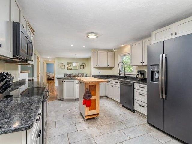 house with 3 bedroom, Ashburnham MA ES105613497