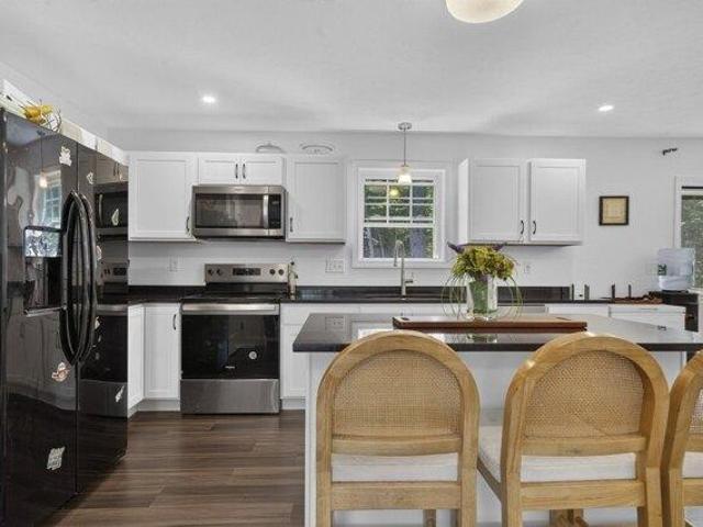 house with 3 bedroom, Ashburnham MA ES105630773