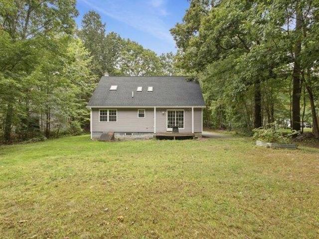 house with 3 bedroom, Ashburnham MA ES105693123
