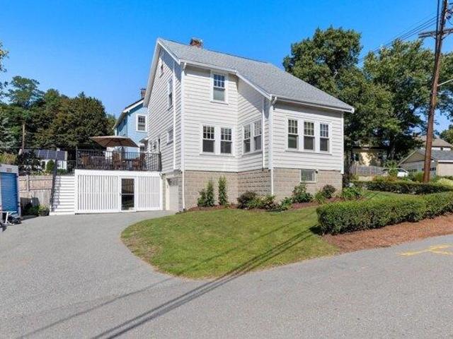 house with 3 bedroom, Arlington MA ES105589780