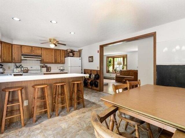 house with 3 bedroom, Athol MA ES105291621