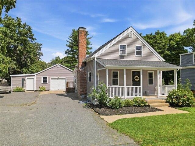 house with 3 bedroom, Attleboro MA ES105417640
