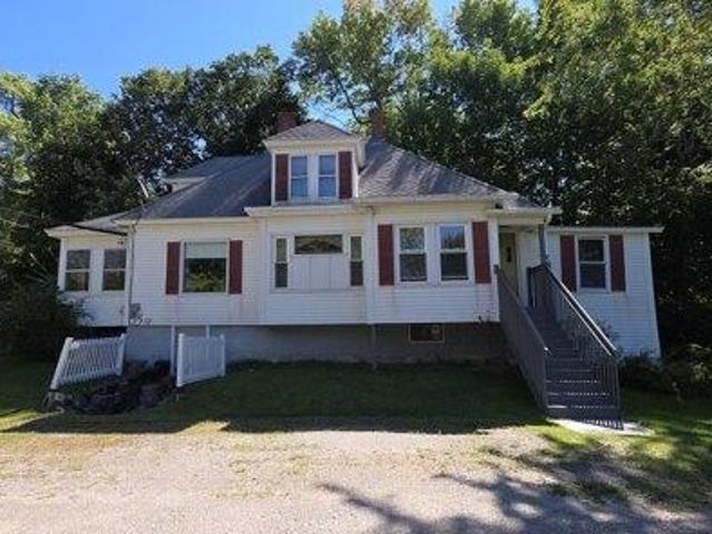 house with 3 bedroom, Auburn ME ES105679334