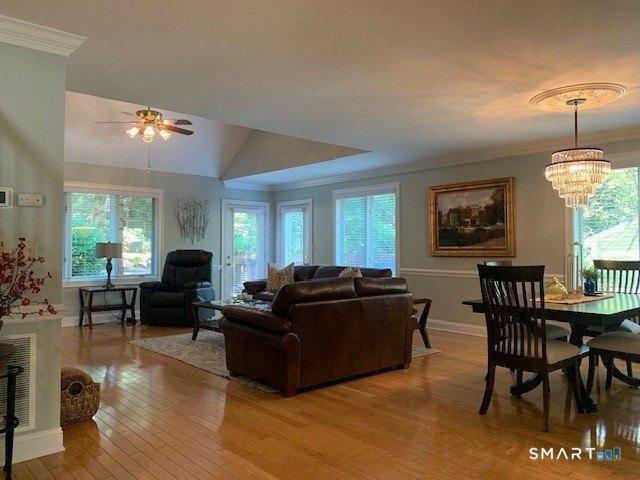 house with 3 bedroom, Avon CT ES105653266