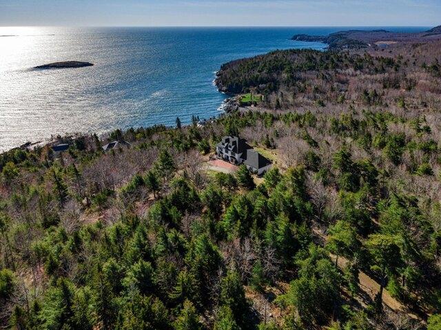 house with 3 bedroom, Bar Harbor ME ES105956699