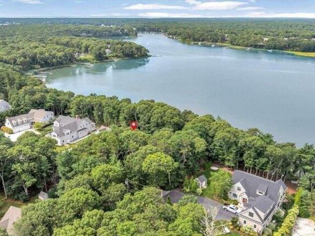 house with 3 bedroom, Barnstable MA ES105496865