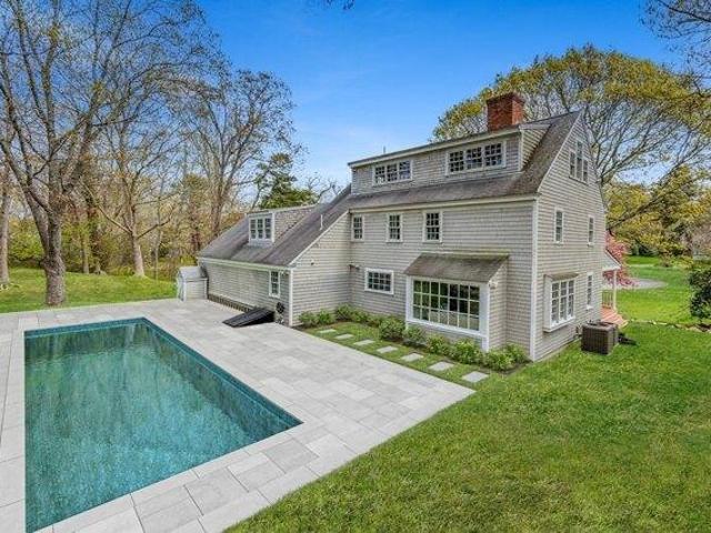 house with 3 bedroom, Barnstable MA ES106014524