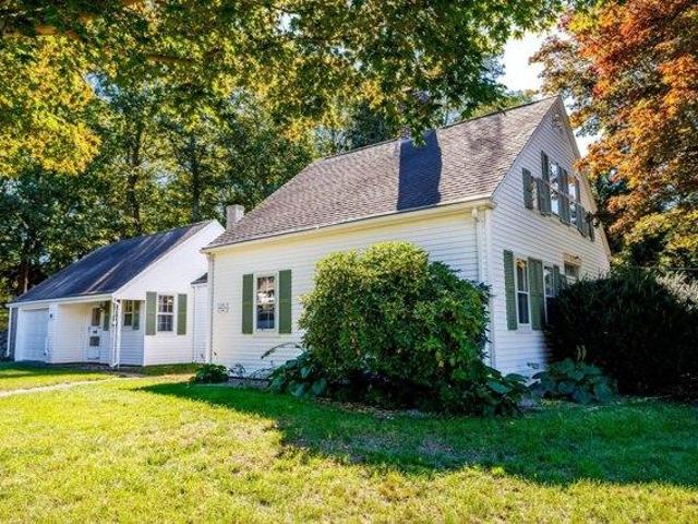 house with 3 bedroom, Barnstable MA ES106088522