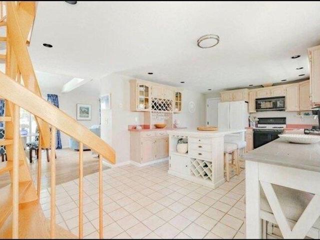 house with 3 bedroom, Barnstable MA ES103493753