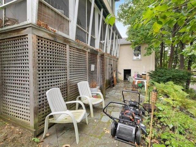 house with 3 bedroom, Barre VT ES105474248