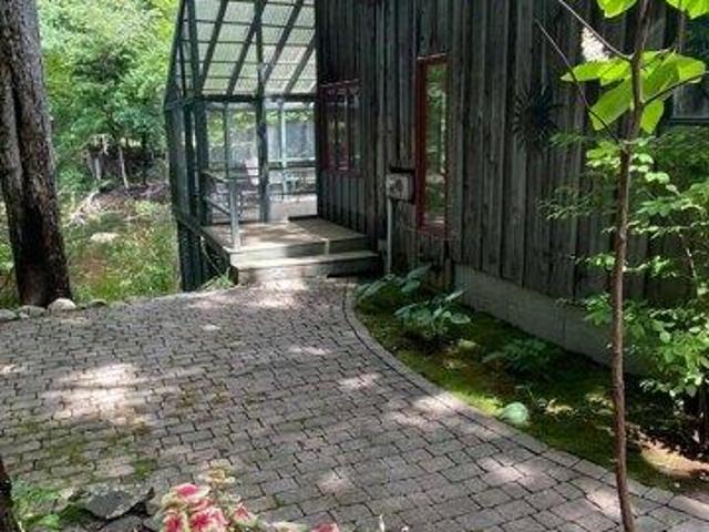 house with 3 bedroom, Barrington NH ES105534579