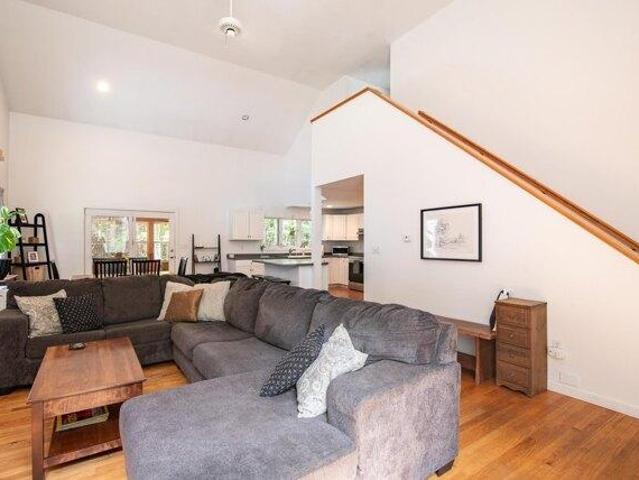 house with 3 bedroom, Barrington NH ES105532684