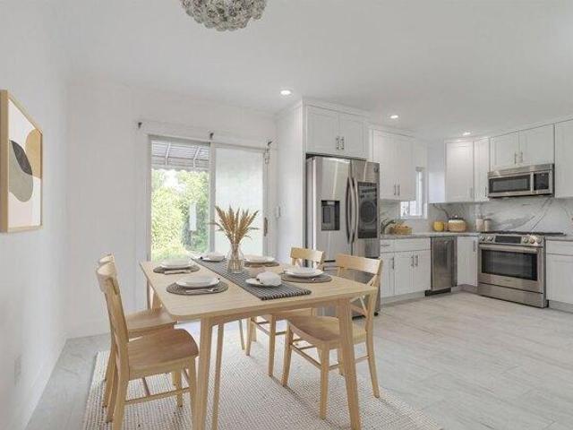 house with 3 bedroom, Bayonne NJ ES105256923
