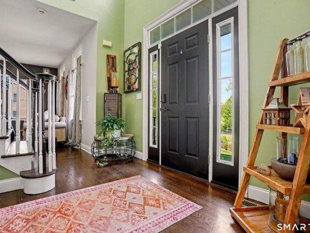 house with 3 bedroom, Beacon Falls CT ES104352678