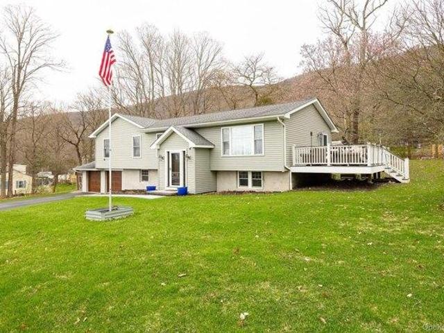 house with 3 bedroom, Beacon NY ES105288453