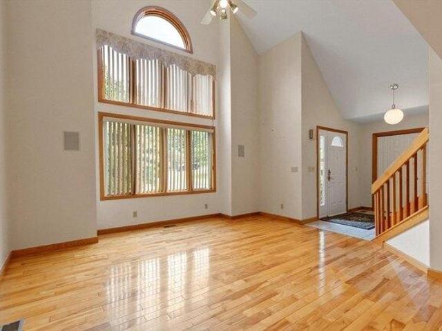 house with 3 bedroom, Belchertown MA ES104513602