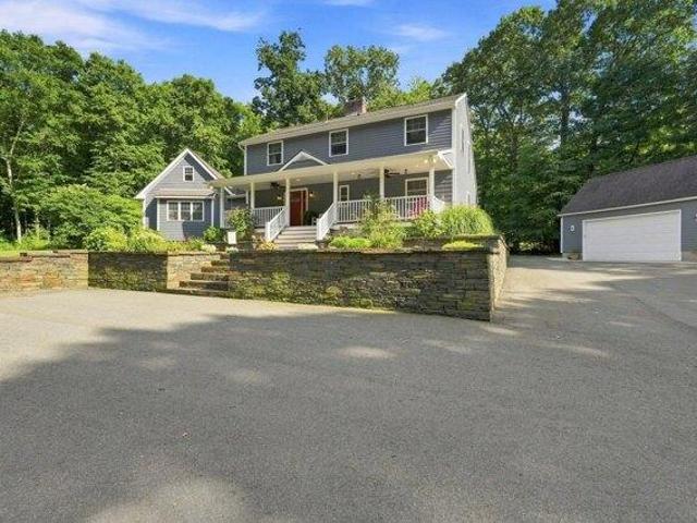 house with 3 bedroom, Belchertown MA ES105516145