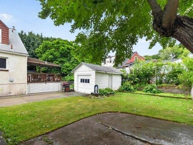 house with 3 bedroom, Belleville NJ ES105494972