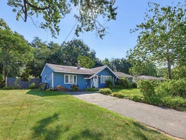 house with 3 bedroom, Bellingham MA ES105401493