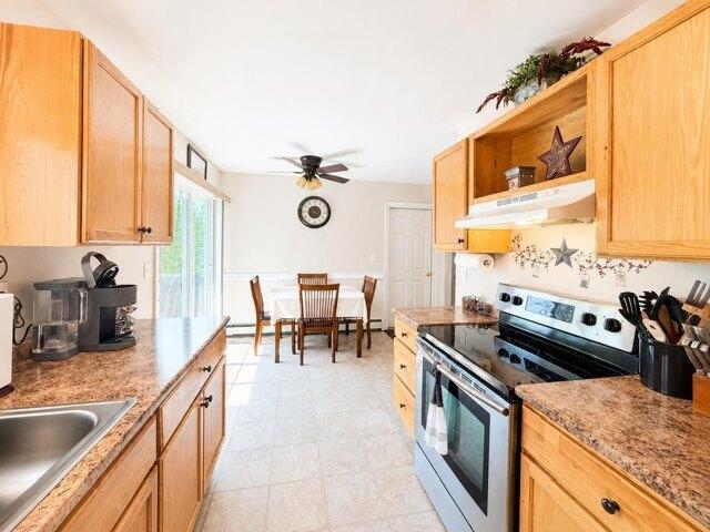 house with 3 bedroom, Berlin NH ES105276541