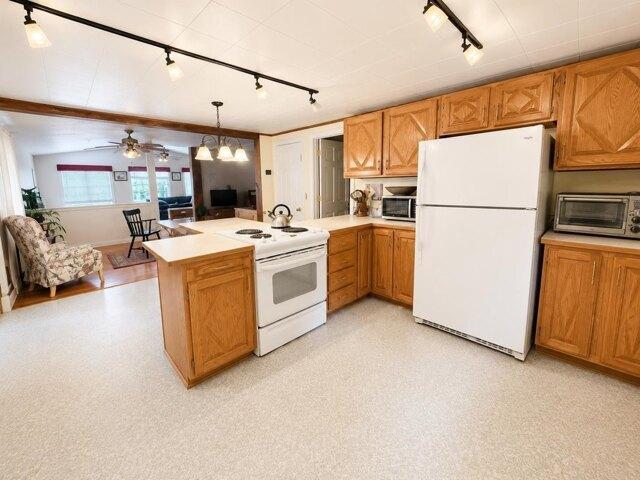 house with 3 bedroom, Berlin NH ES105277833