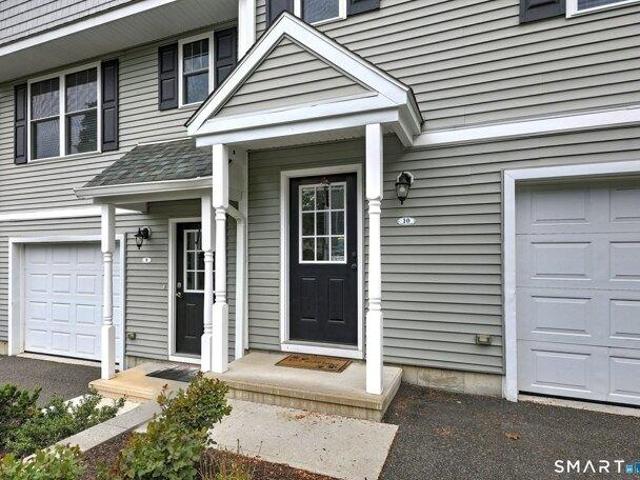 house with 3 bedroom, Bethel CT ES105424233