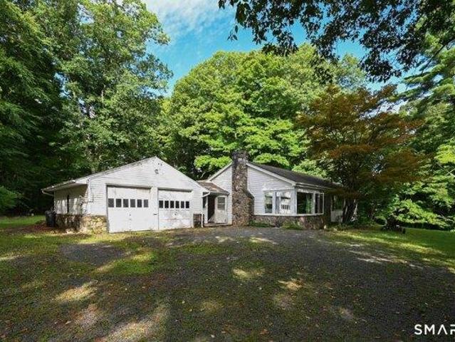 house with 3 bedroom, Bethel CT ES105442557