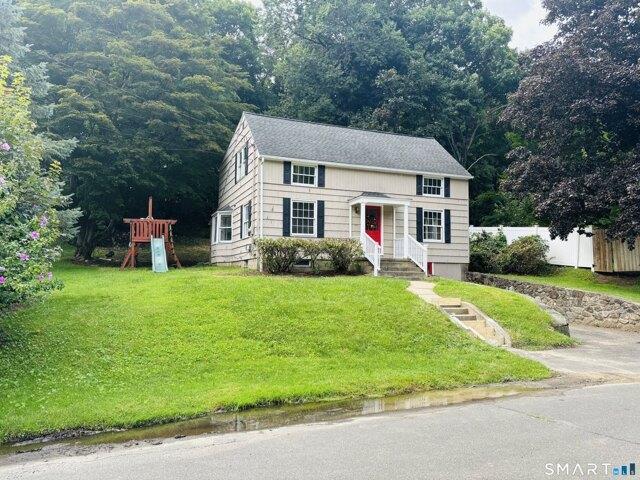 house with 3 bedroom, Bethel CT ES105550537