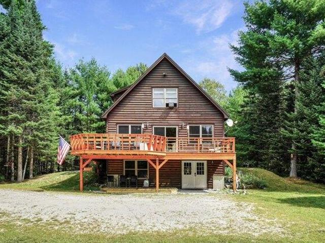 house with 3 bedroom, Bethel ME ES105678352