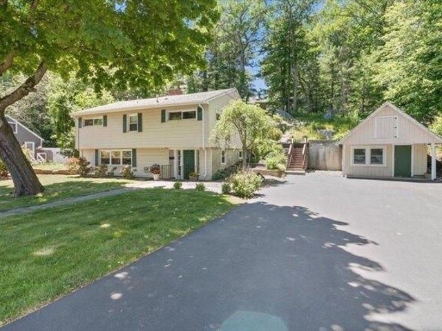 house with 3 bedroom, Beverly MA DS103849273