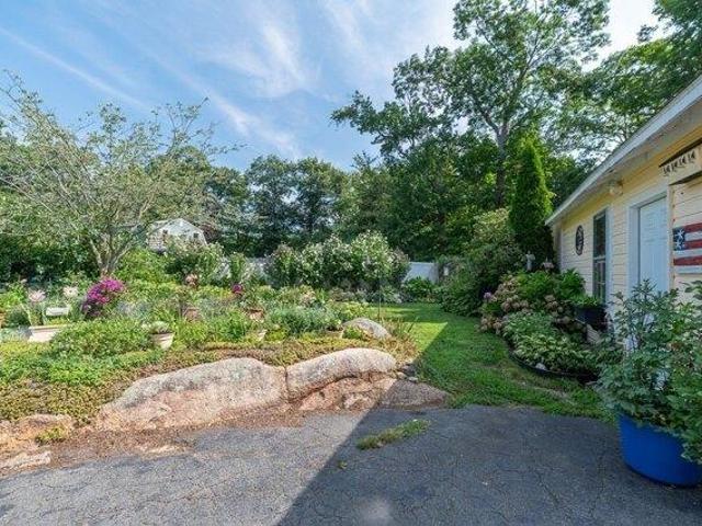house with 3 bedroom, Beverly MA ES105515817