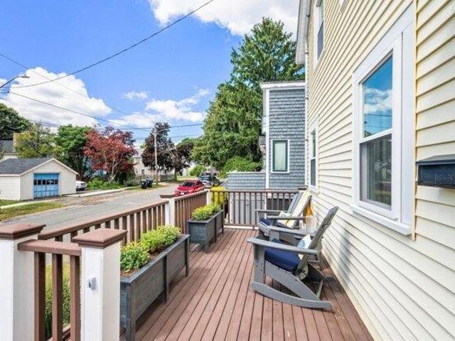 house with 3 bedroom, Beverly MA ES105516495