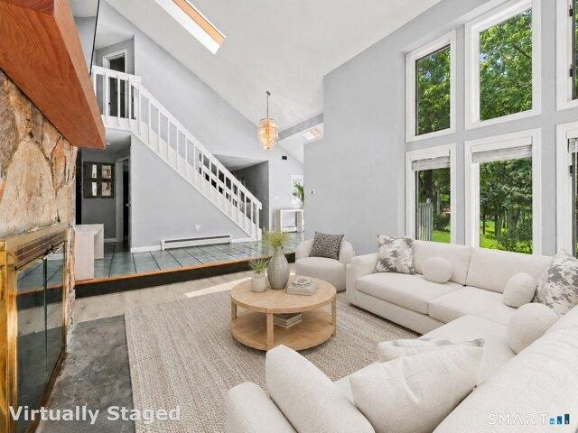 house with 3 bedroom, Bolton CT ES105574457