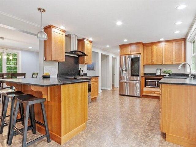 house with 3 bedroom, Bolton MA ES104511899