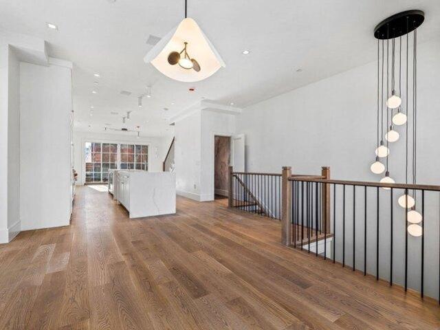 house with 3 bedroom, Boston MA ES105651205