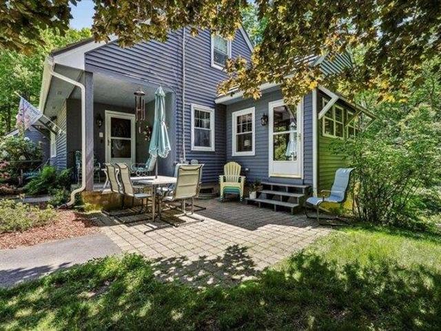 house with 3 bedroom, Bow NH ES104298930
