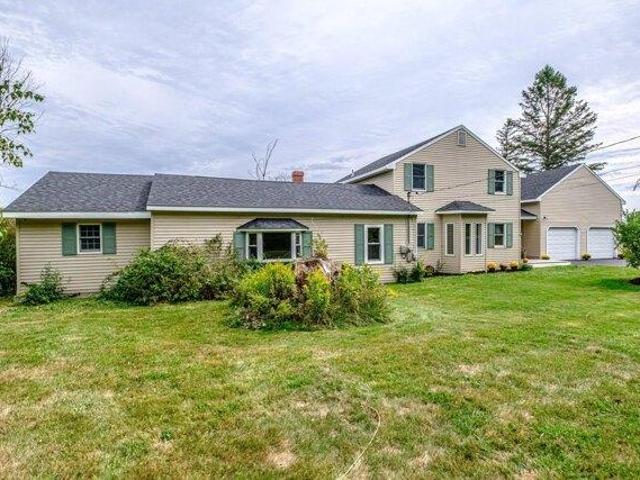 house with 3 bedroom, Bowdoinham ME ES105630728