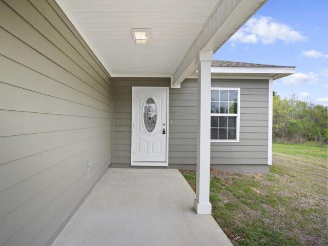 house with 3 bedroom, Blountstown FL DLS100973344