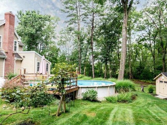 house with 3 bedroom, Blackstone MA ES105494501