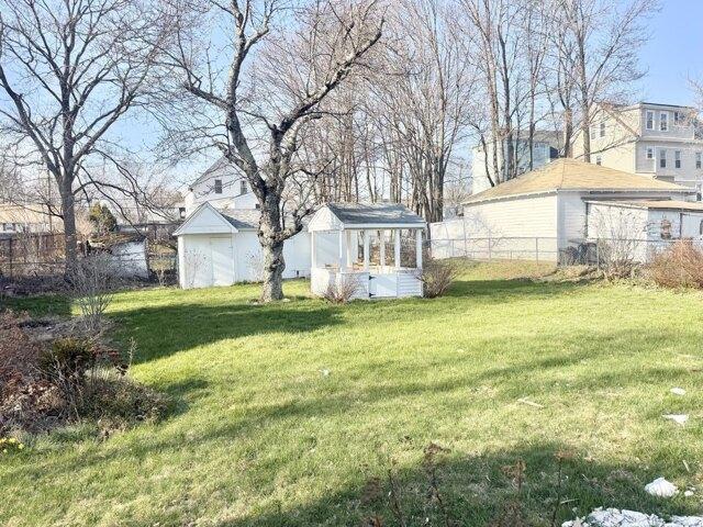 house with 3 bedroom, Brockton MA ES105579406