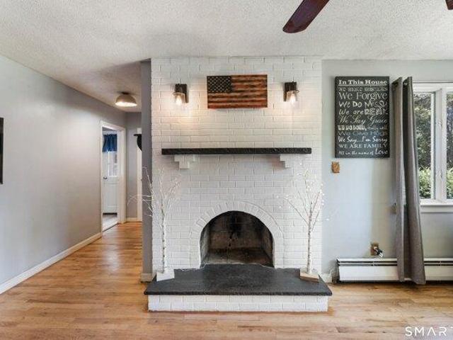 house with 3 bedroom, Brooklyn CT ES105293261