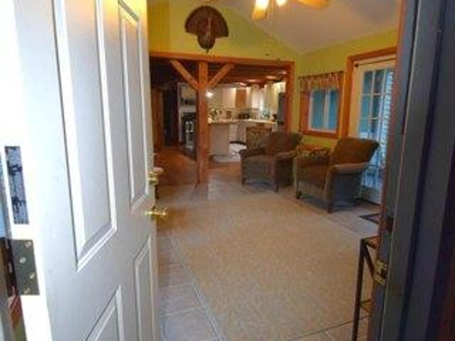 house with 3 bedroom, Brentwood NH ES105658121