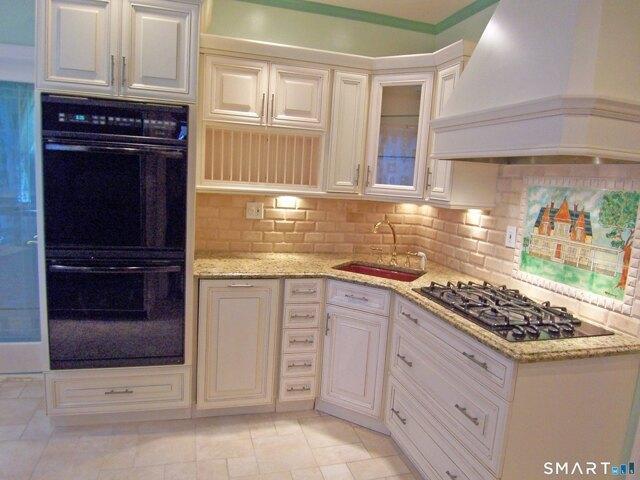 house with 3 bedroom, Bridgeport CT ES105424781