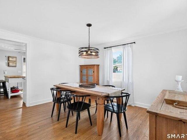 house with 3 bedroom, Bridgeport CT ES105438570