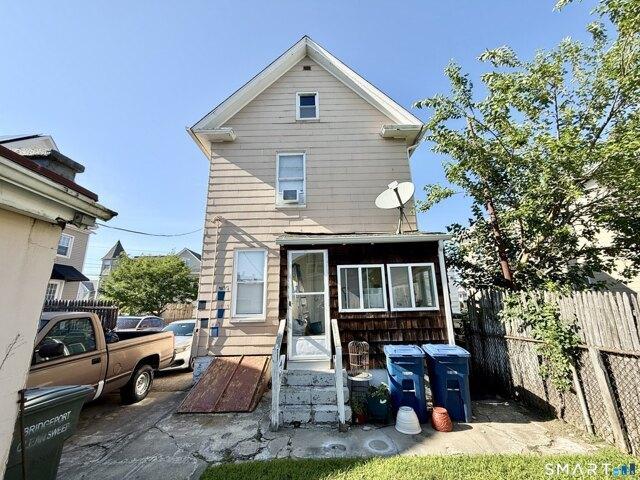 house with 3 bedroom, Bridgeport CT ES105439706