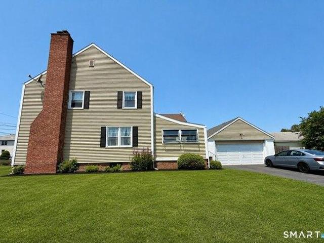 house with 3 bedroom, Bridgeport CT ES105552994