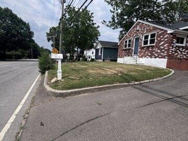 house with 3 bedroom, Bridgeport CT ES105578551